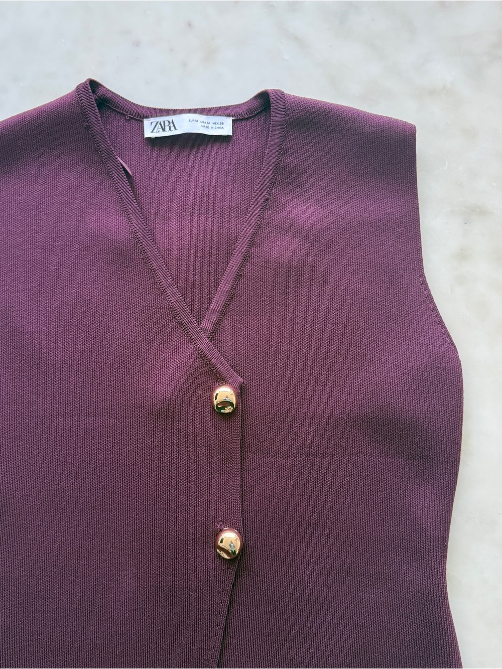 Zara Maroon Sleeveless V-Neck Knit Vest with Gold Buttons - Picture 2 of 5